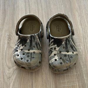 Camo Crocs C6